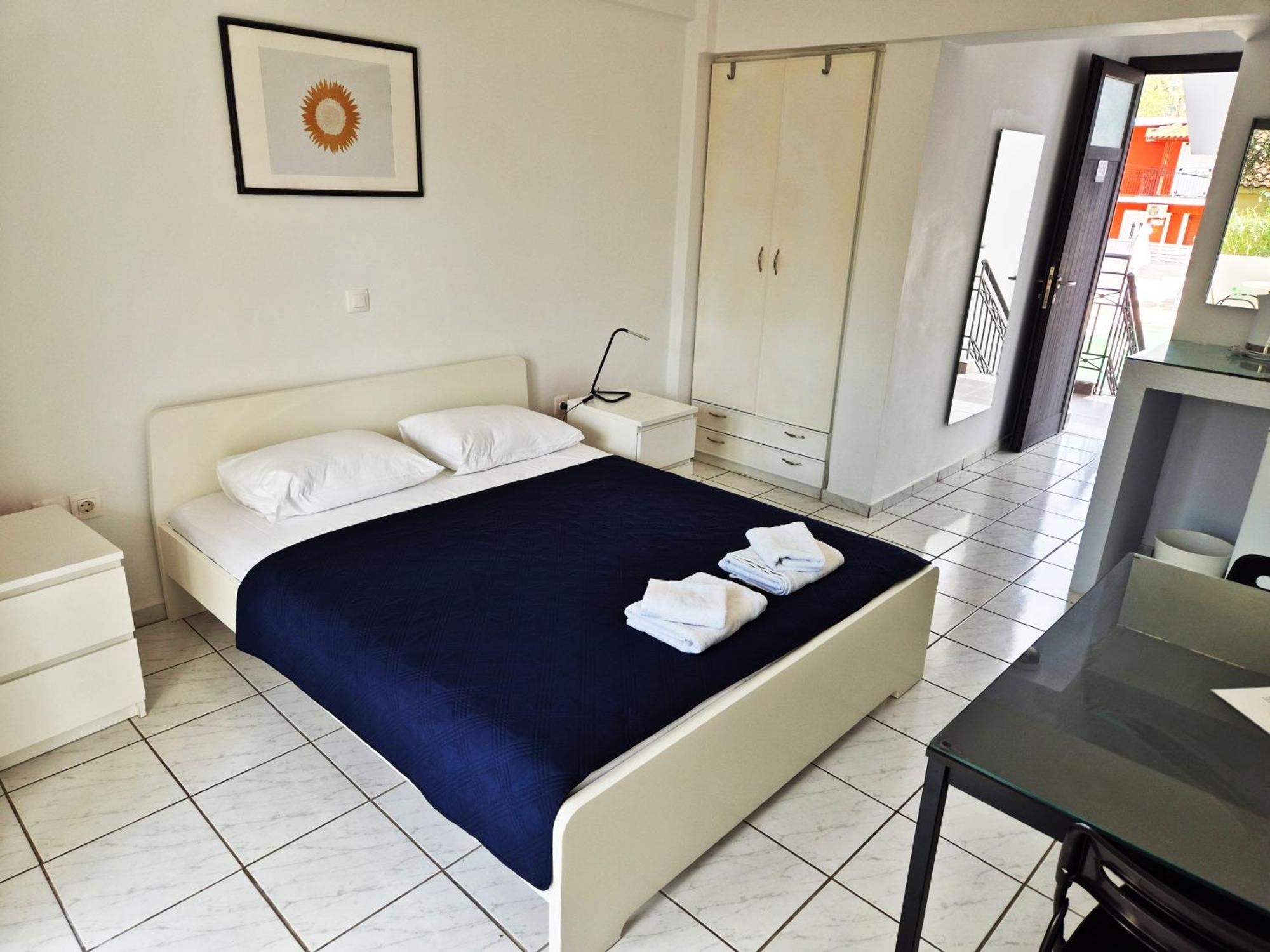 Hotel Natalie's *